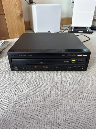Pioneer laserdisc player - pioneer,